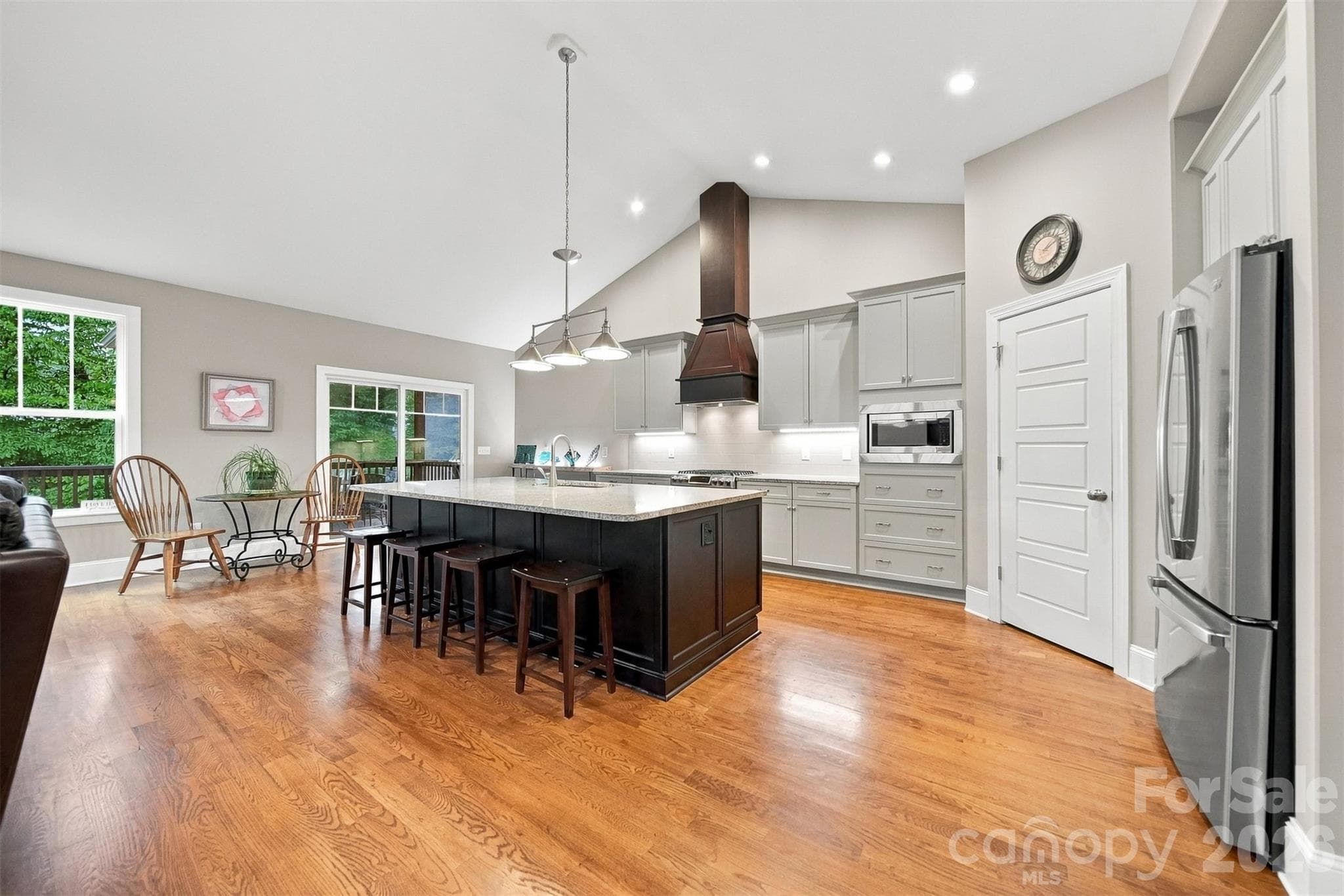 Kitchen with pantry - 3901 12th Street NE, Hickory