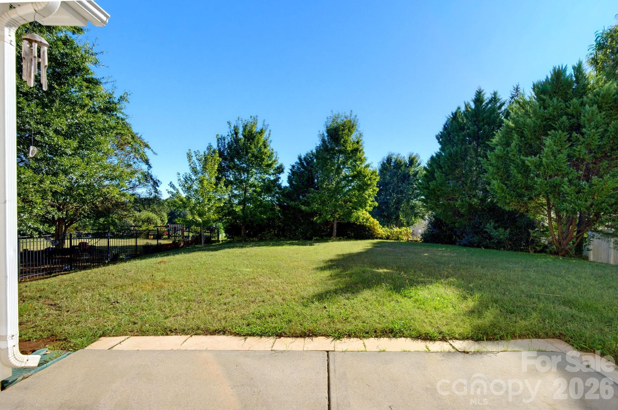 Single Family Residence at 529 Putting Drive, Fort Mill, photo 40 of 46