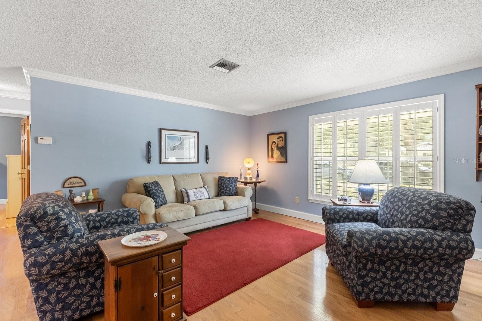 Front Living Room - 4925 HOPERITA ST, ORLANDO