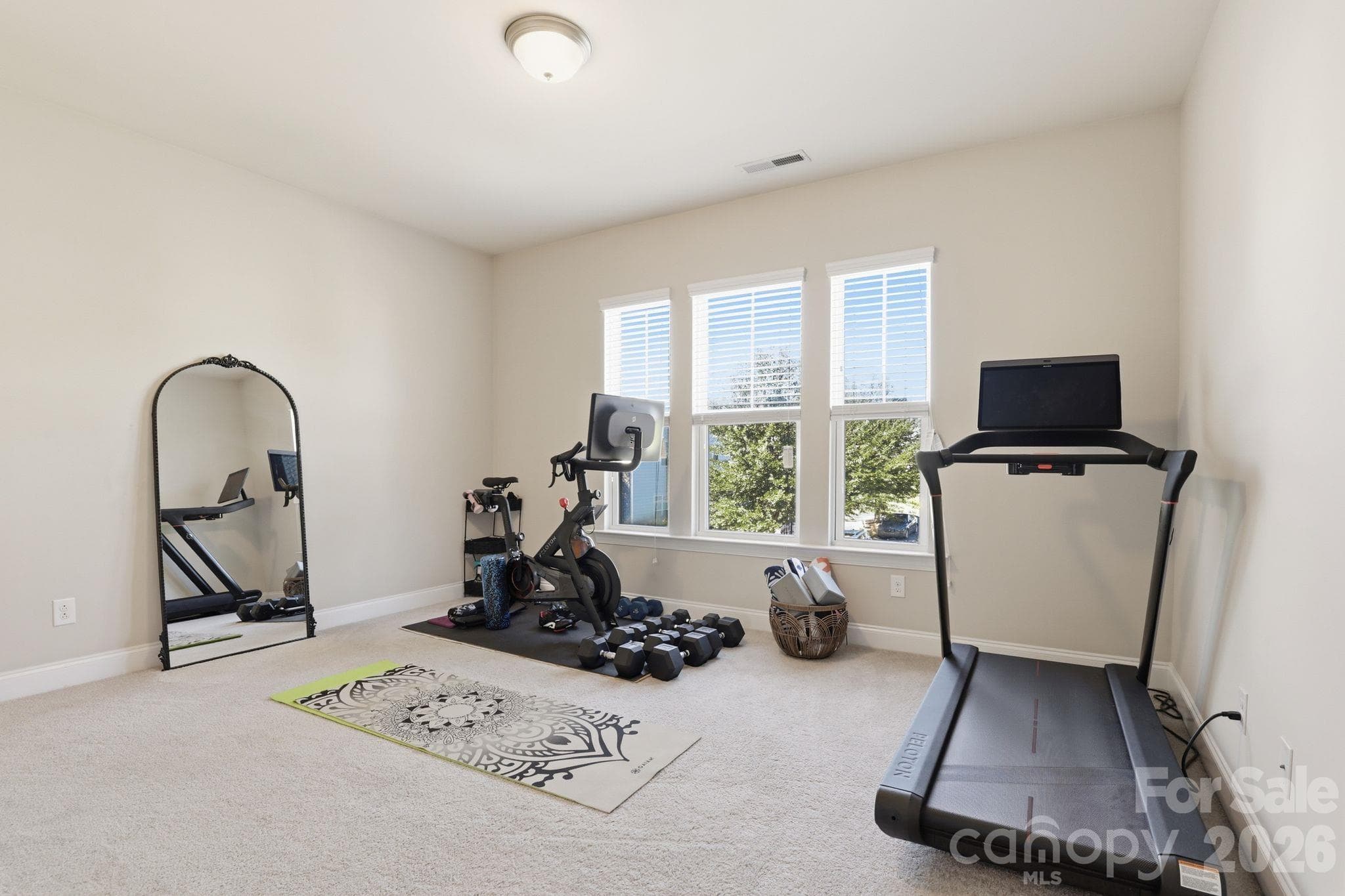 Single Family Residence at 9104 Gladden Hill Lane, Pineville, photo 24 of 48