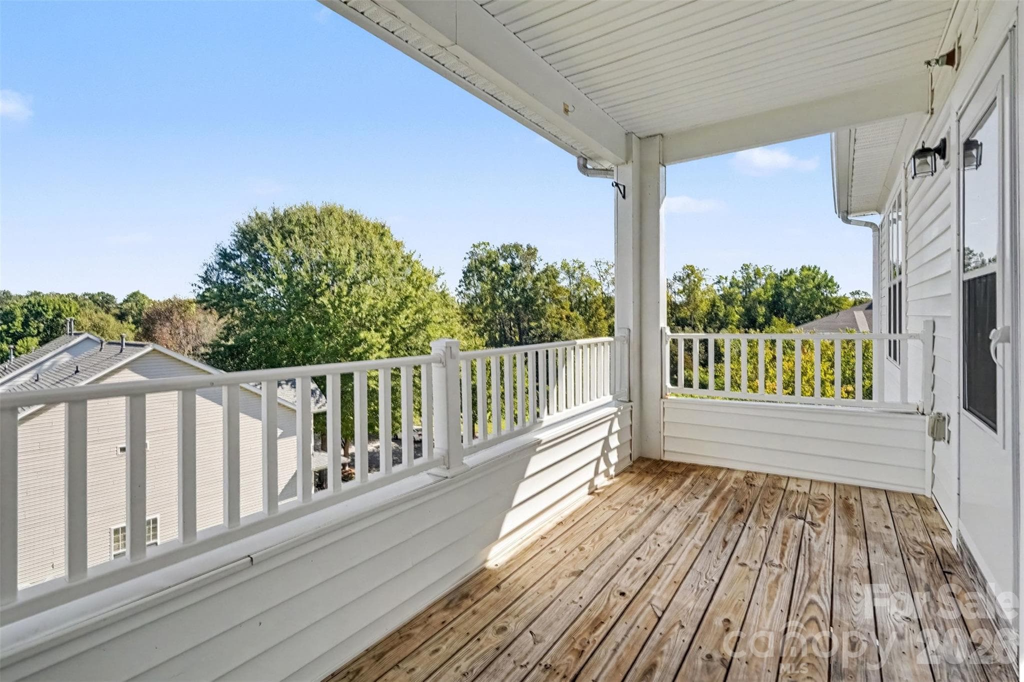 Condominium at 18711 Ruffner Drive, Cornelius, photo 16 of 21