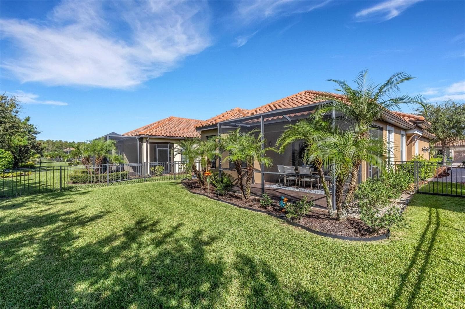 Single Family Residence at 8413 ALBERATA VISTA DR, TAMPA, photo 135 of 163