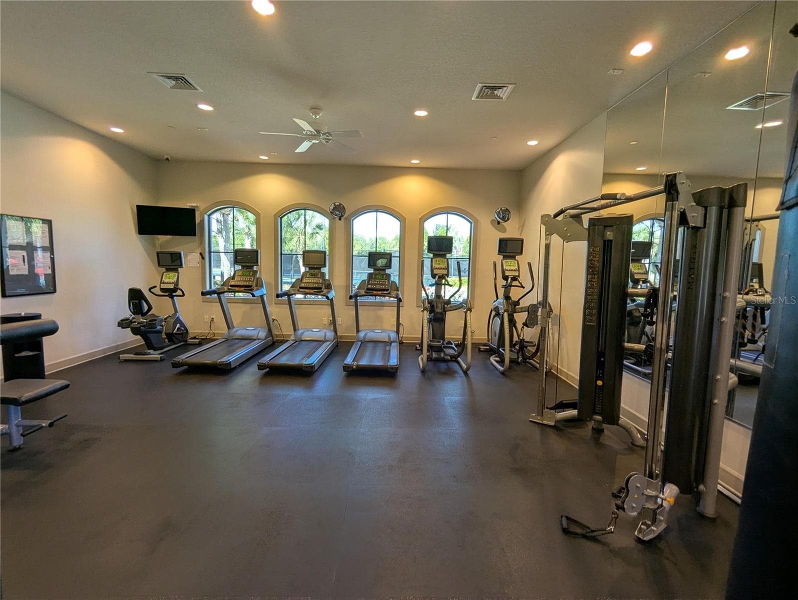 Single Family Residence at 8413 ALBERATA VISTA DR, TAMPA, photo 162 of 163
