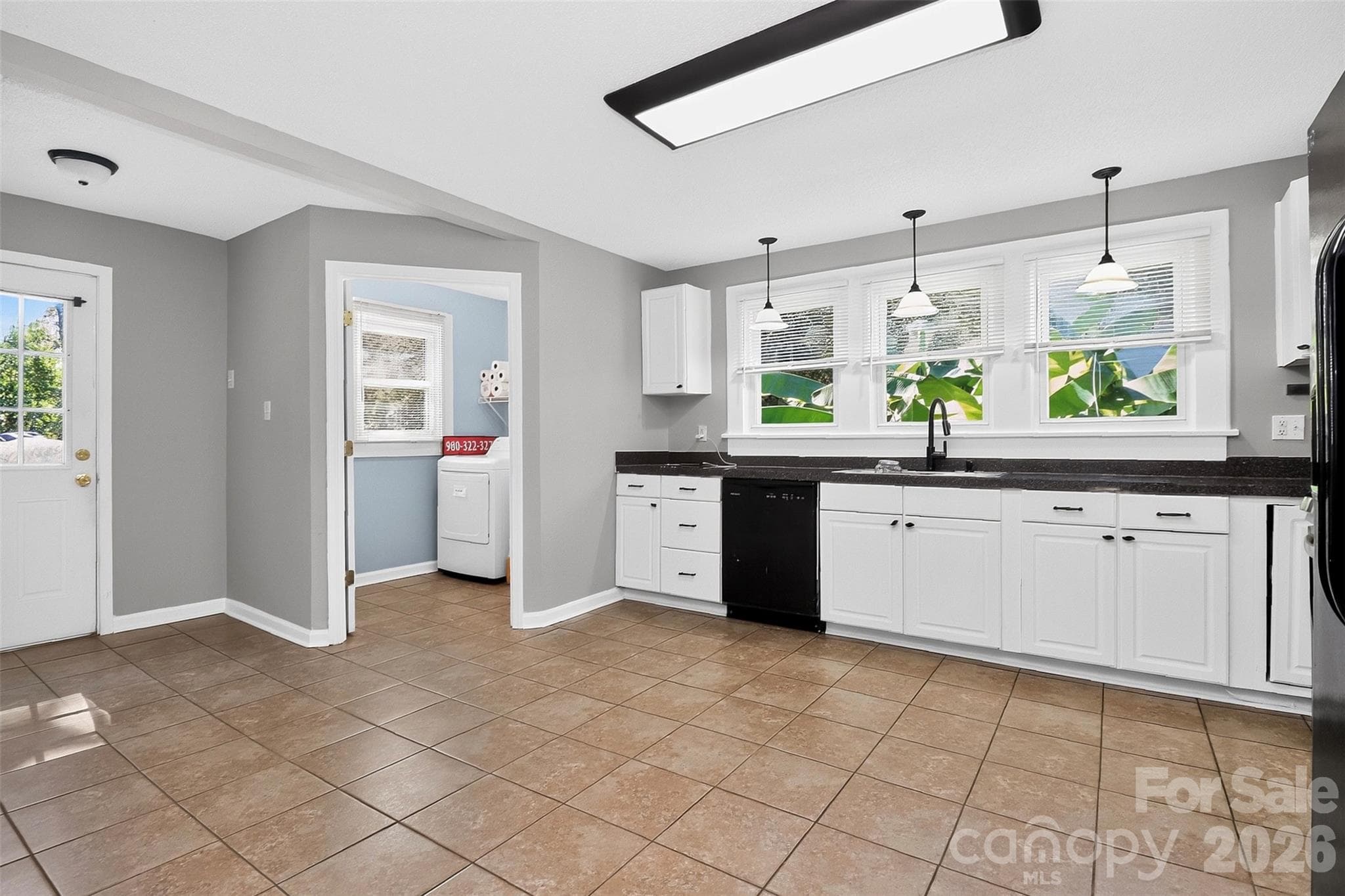 Single Family Residence at 502 E 23rd Street, Kannapolis, photo 10 of 25
