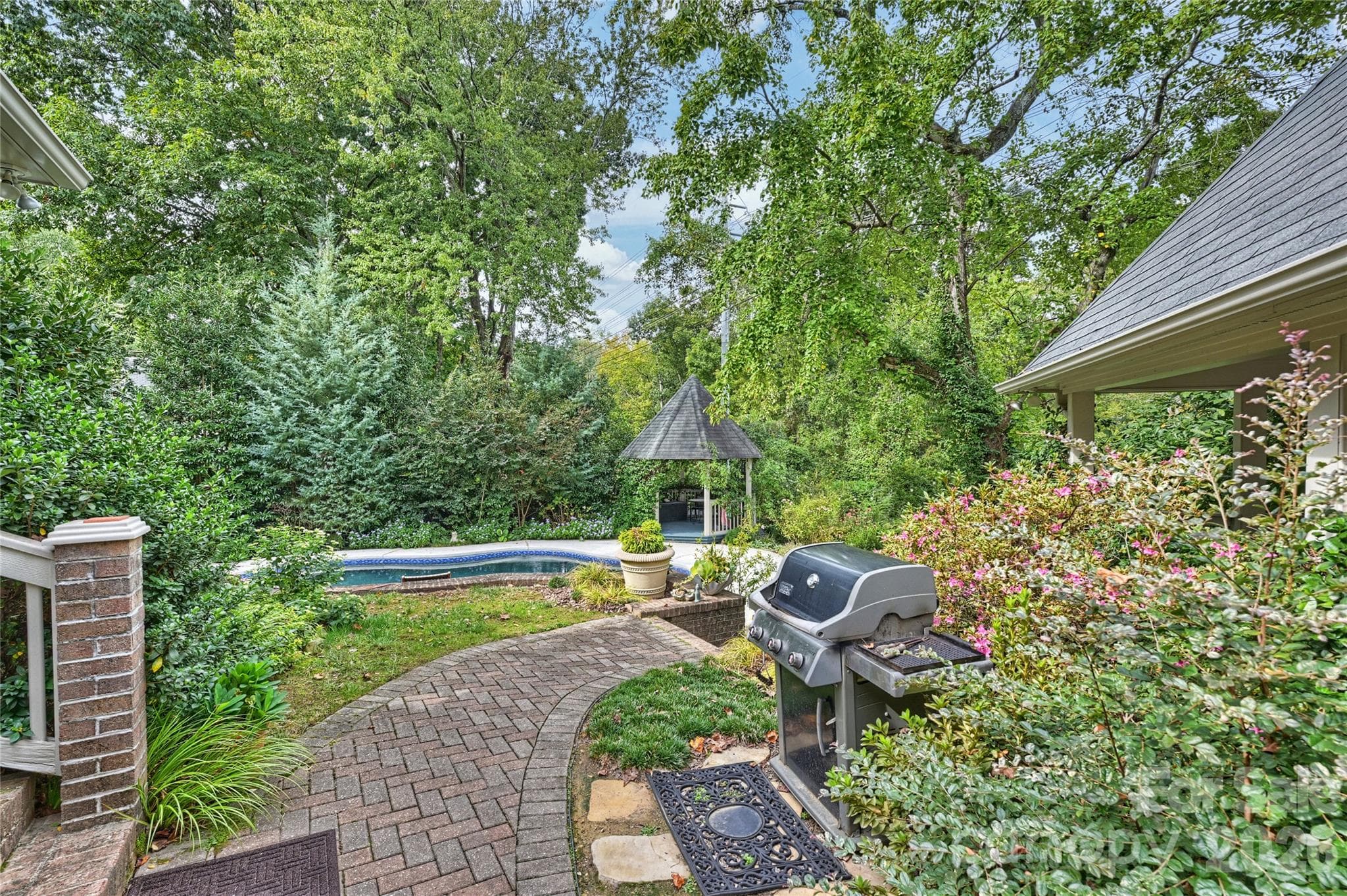 Single Family Residence at 3632 Chevington Road, Charlotte, photo 37 of 48
