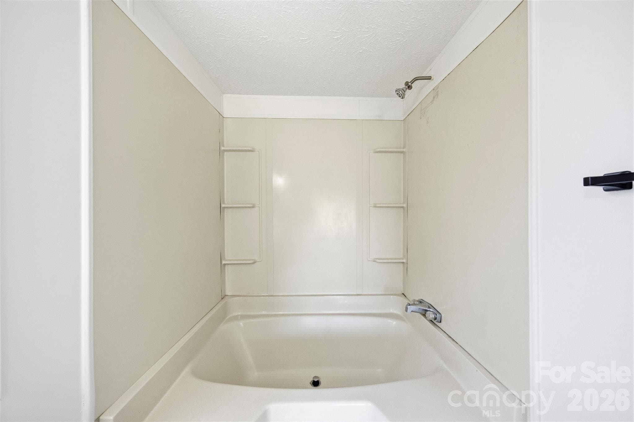 Single Family Residence at 144 Sonja Drive, Statesville, photo 22 of 37