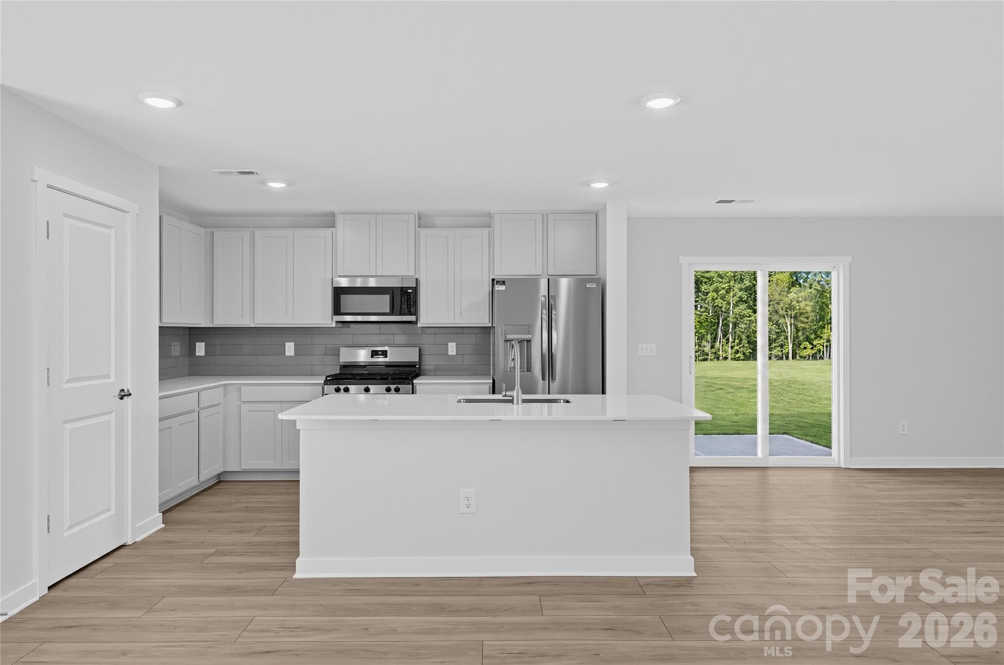 Single Family Residence at 631 Hot Springs Drive, Kannapolis, photo 9 of 9