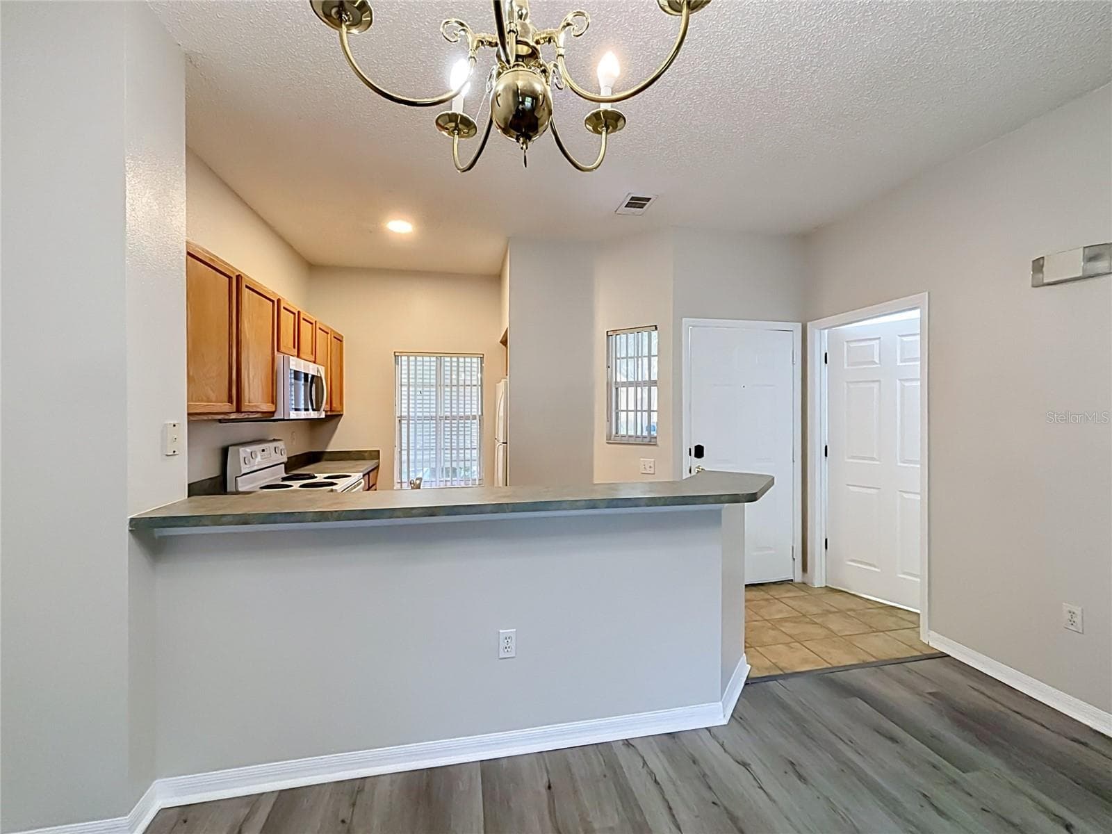 Townhouse at 8474 CRYSTAL COVE LOOP, KISSIMMEE, photo 16 of 56