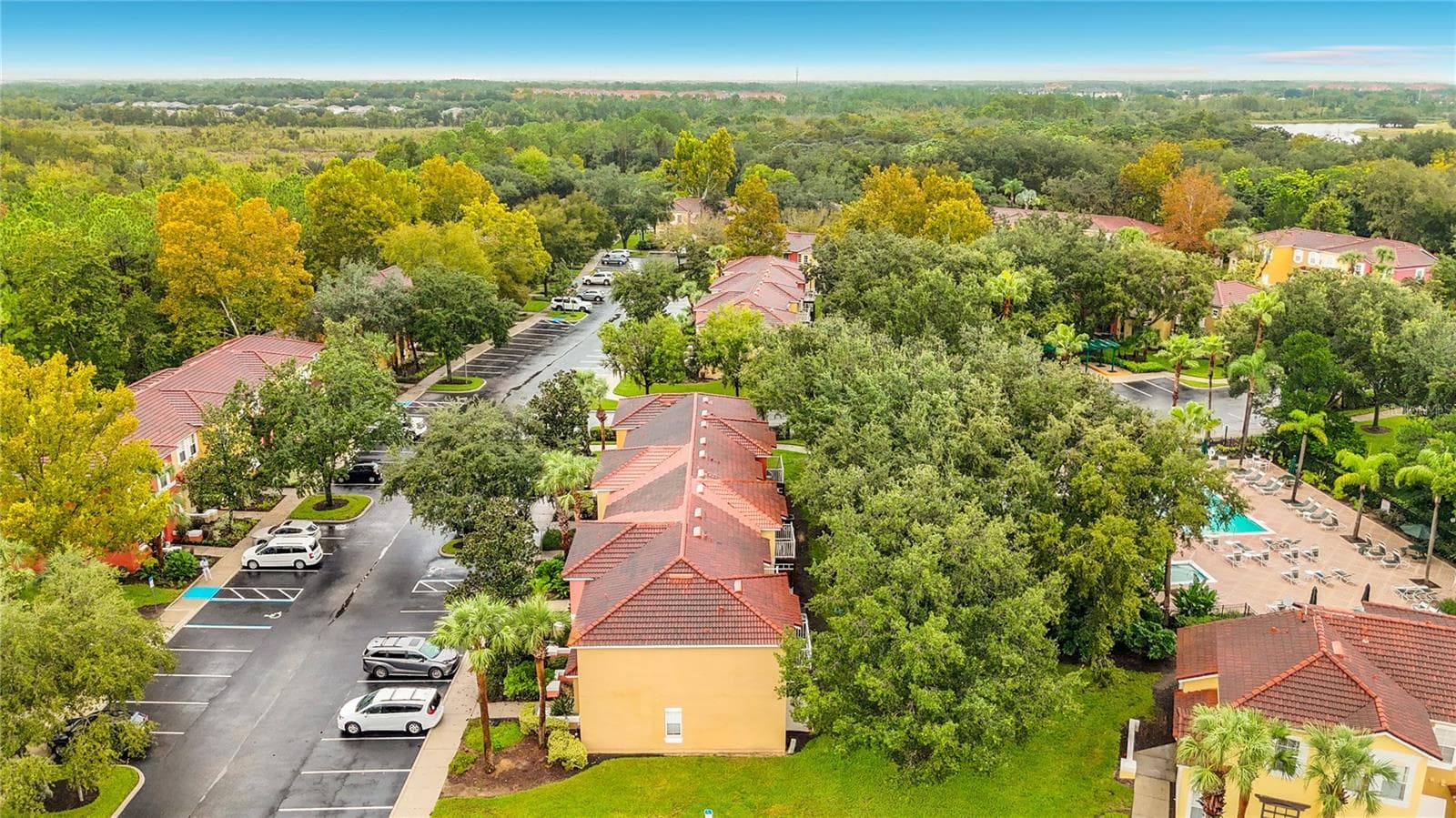 Townhouse at 8474 CRYSTAL COVE LOOP, KISSIMMEE, photo 41 of 56
