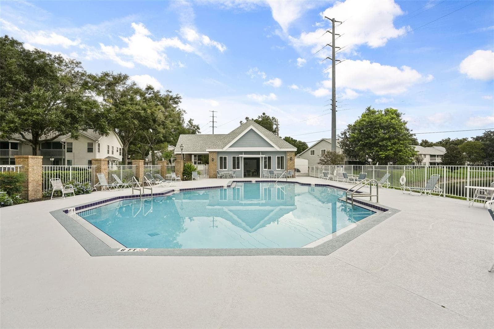 Condominium at 4801 COACHMANS DR DR #3, ORLANDO, photo 20 of 24