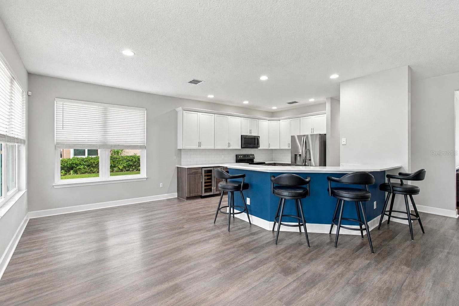 Kitchen with dining - 14031 ZEPHERMOOR LN, WINTER GARDEN