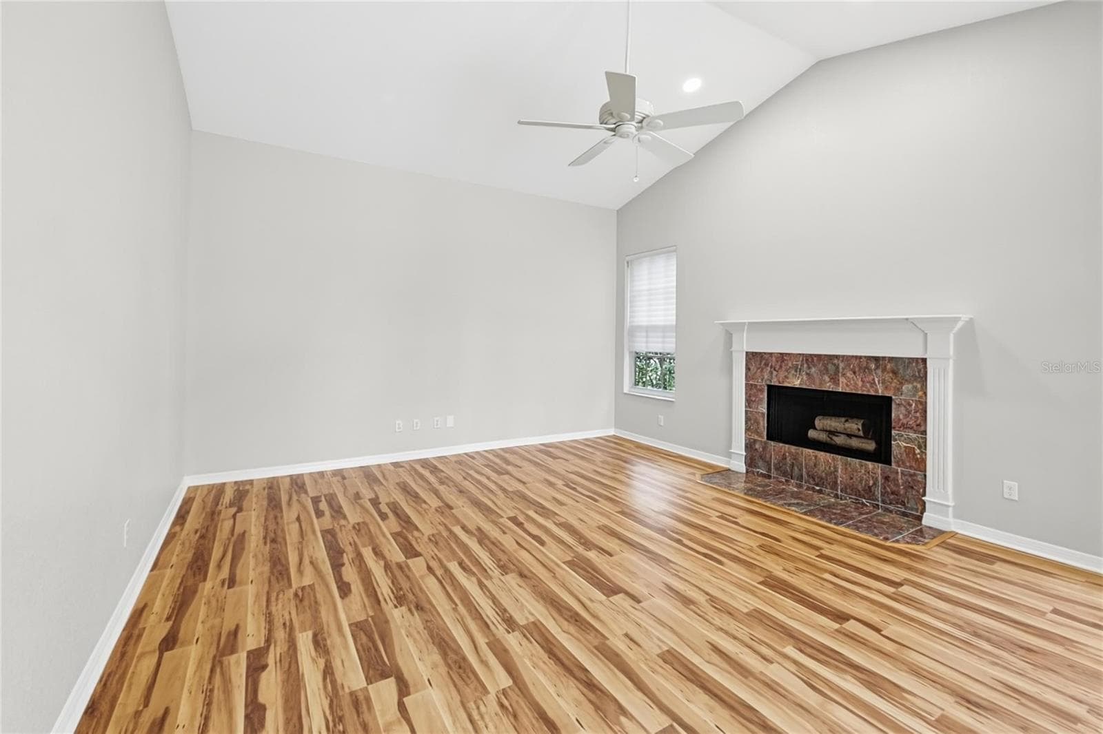 Single Family Residence at 134 VARSITY CIR, ALTAMONTE SPRINGS, photo 4 of 24