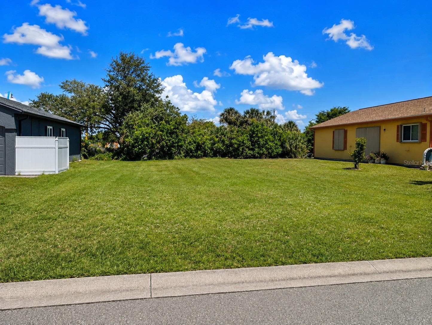 Single Family Residence at 493 RICOLD TER, PORT CHARLOTTE, photo 2 of 10