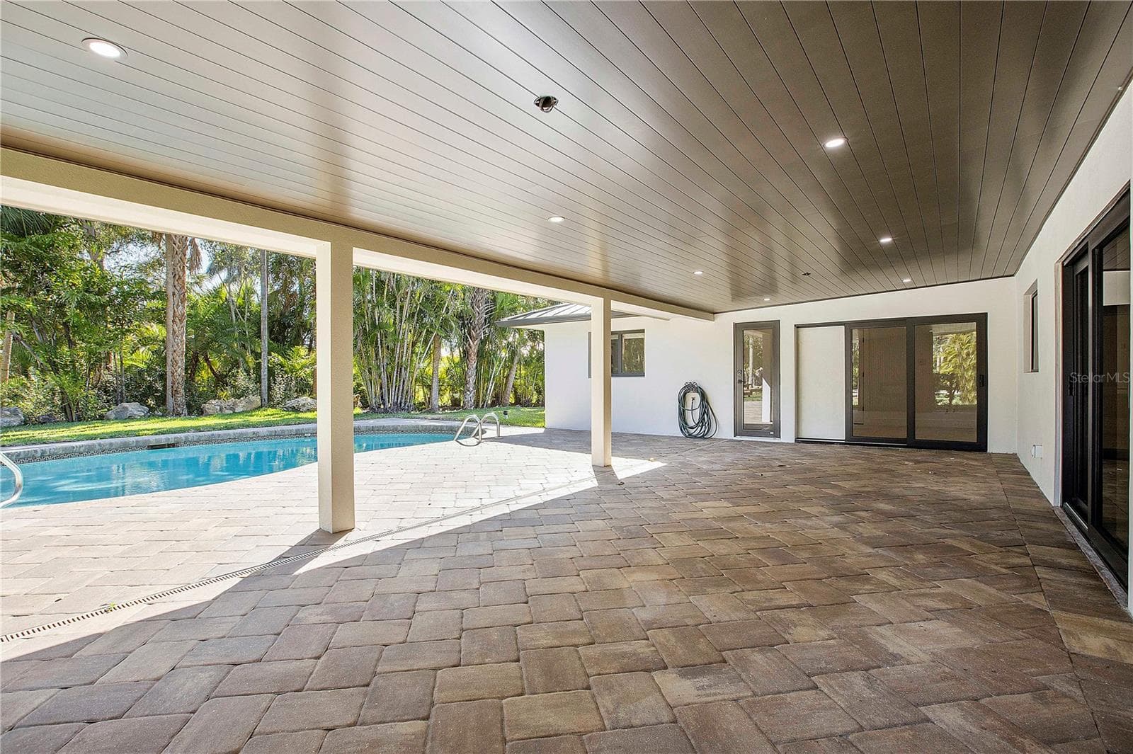 Single Family Residence at 3511 HERITAGE LN, FORT MYERS, photo 32 of 53
