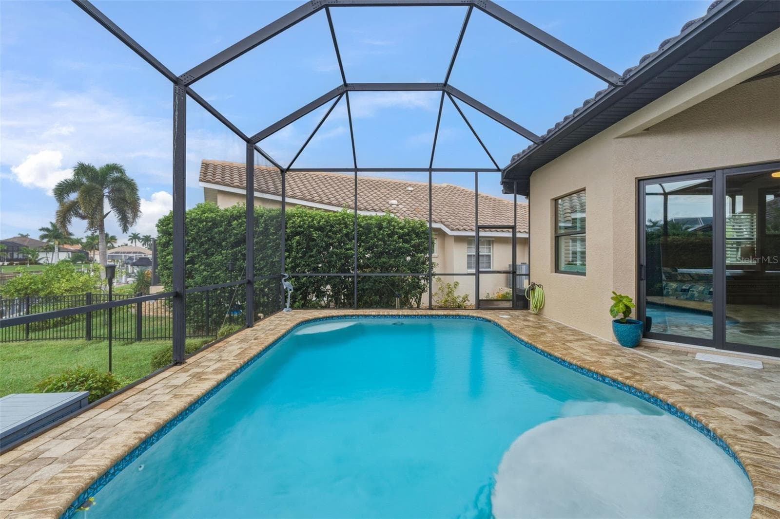 Single Family Residence at 325 SEGOVIA DR, PUNTA GORDA, photo 44 of 52