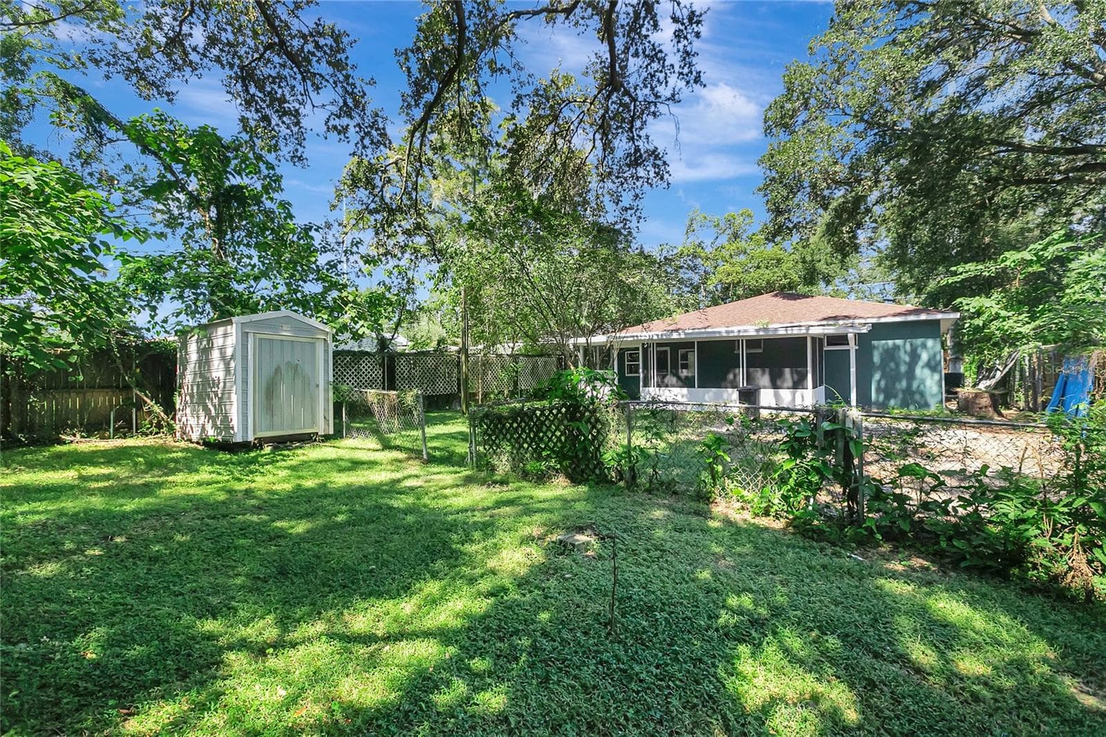 Single Family Residence at 3419 E DIANA ST, TAMPA, photo 35 of 37