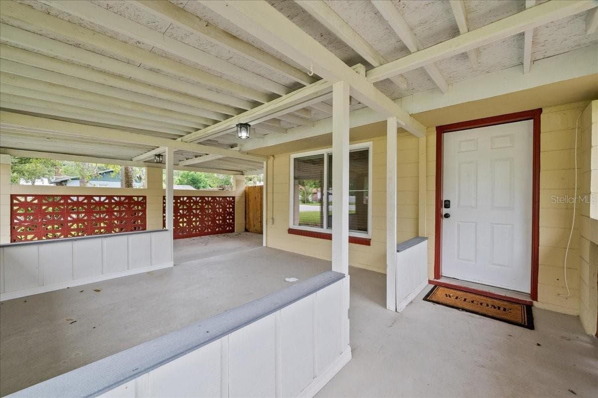 Single Family Residence at 2601 STATE ST, PALATKA, photo 5 of 31