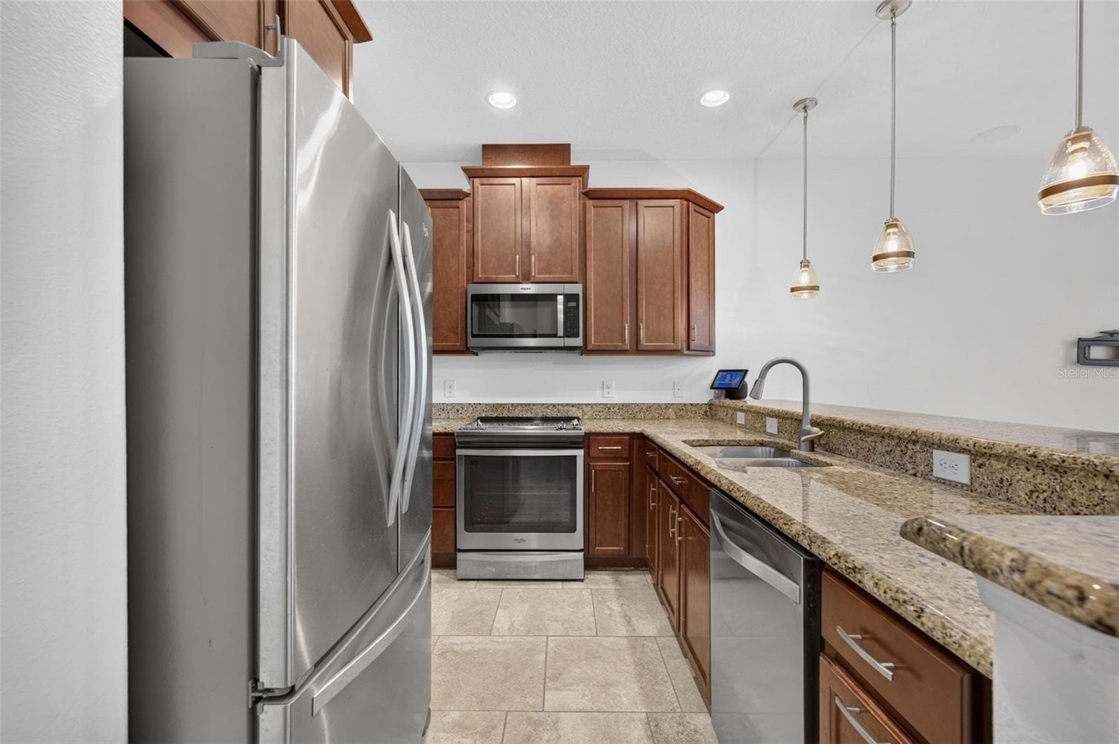 Townhouse at 457 GEE HAMMOCK LN, WINTER SPRINGS, photo 13 of 33