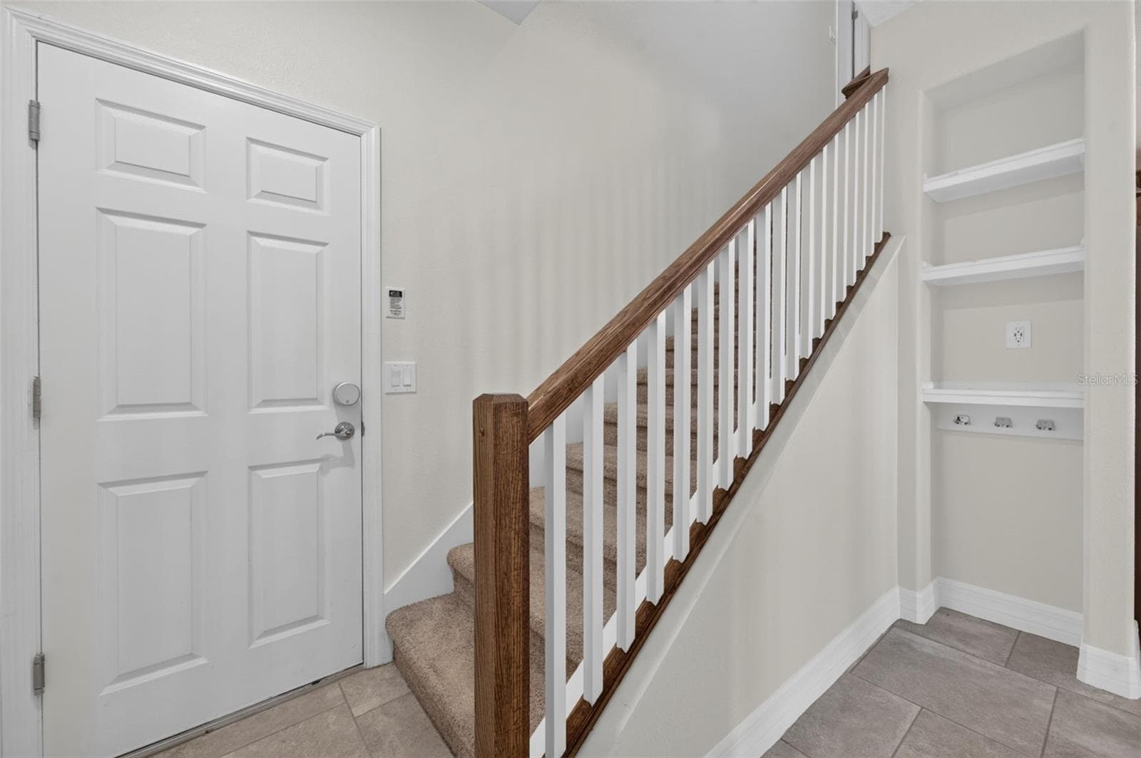 Townhouse at 457 GEE HAMMOCK LN, WINTER SPRINGS, photo 17 of 33