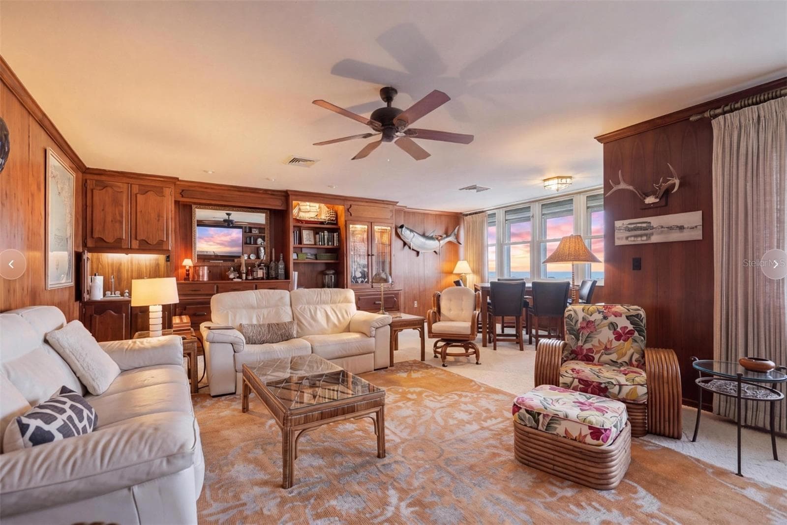 Family room - 5108 BRITTANY DR S #1008, ST PETERSBURG