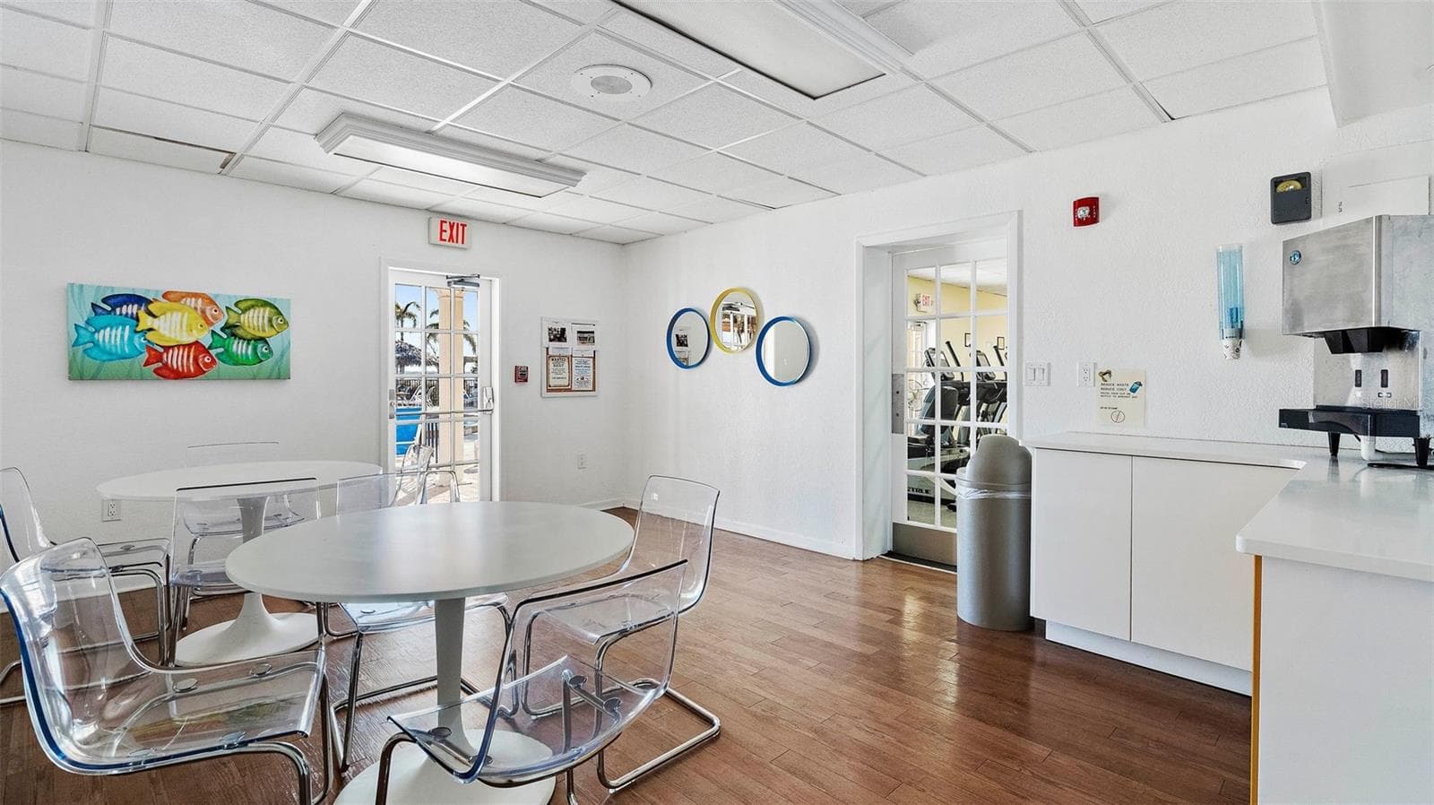 Condominium at 5108 BRITTANY DR S #1008, ST PETERSBURG, photo 87 of 110