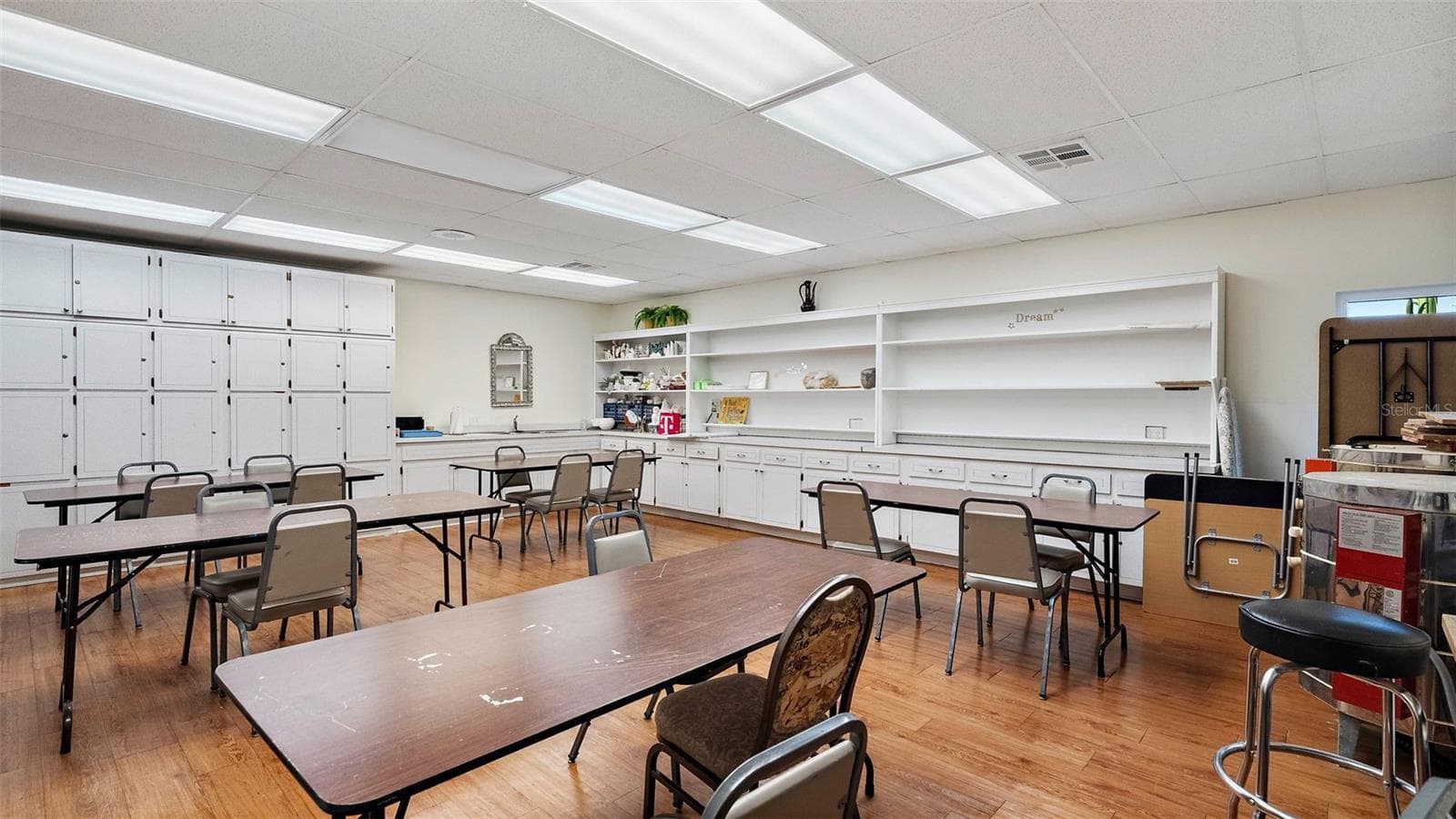 Condominium at 5108 BRITTANY DR S #1008, ST PETERSBURG, photo 90 of 110