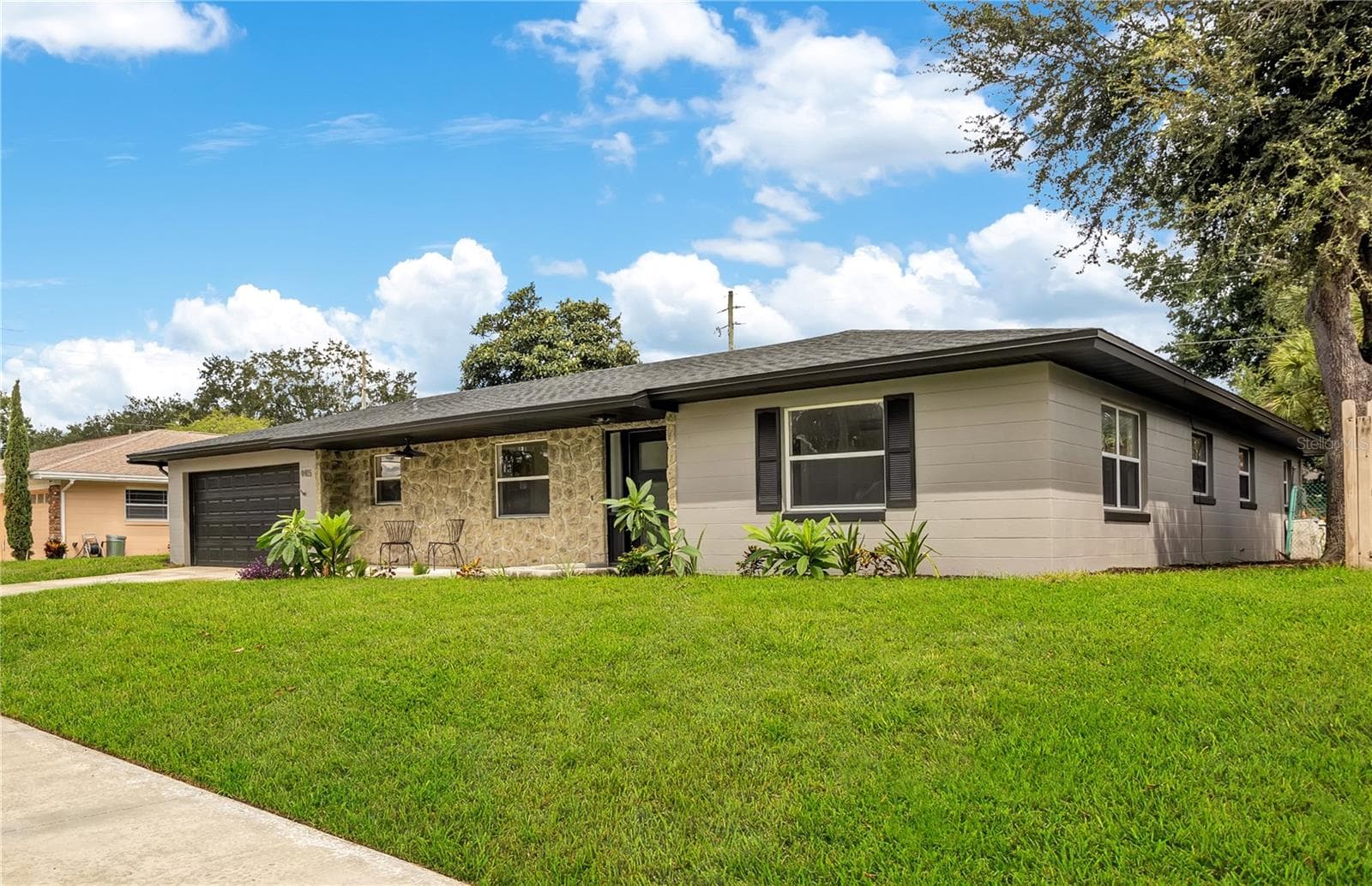 Single Family Residence at 4415 HAYLOCK DR, ORLANDO, photo 2 of 39