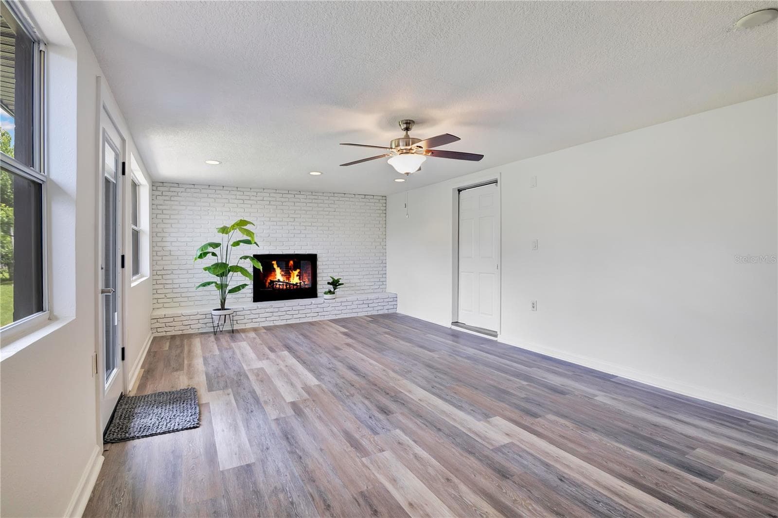 Single Family Residence at 4415 HAYLOCK DR, ORLANDO, photo 14 of 39