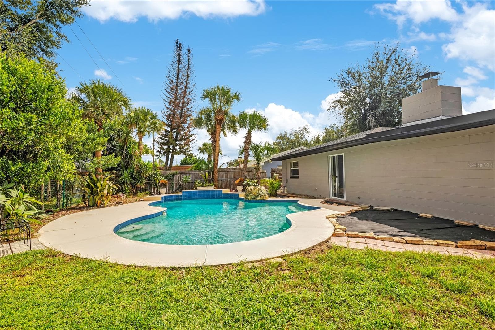Single Family Residence at 4415 HAYLOCK DR, ORLANDO, photo 32 of 39