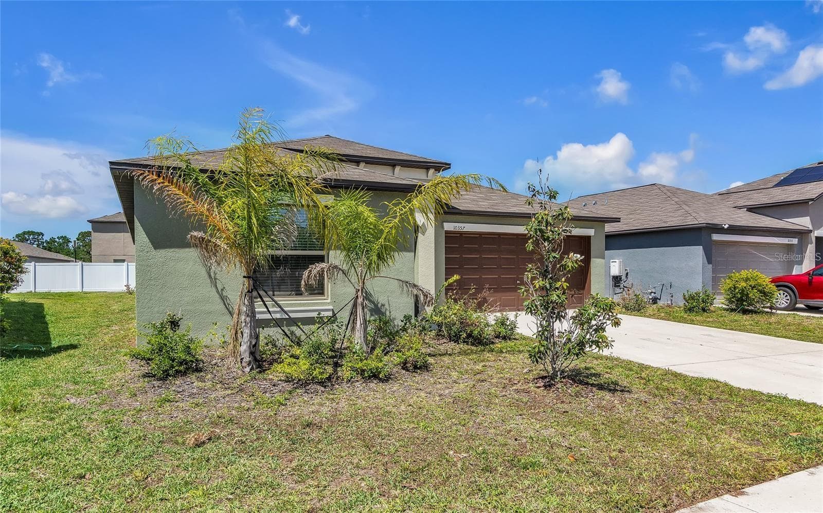 Single Family Residence at 10357 SCARLET SKIMMER DR, RIVERVIEW, photo 3 of 35