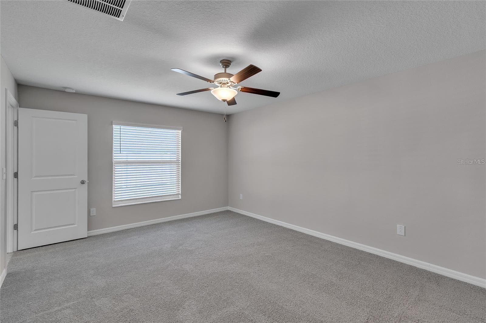 Single Family Residence at 10357 SCARLET SKIMMER DR, RIVERVIEW, photo 17 of 35