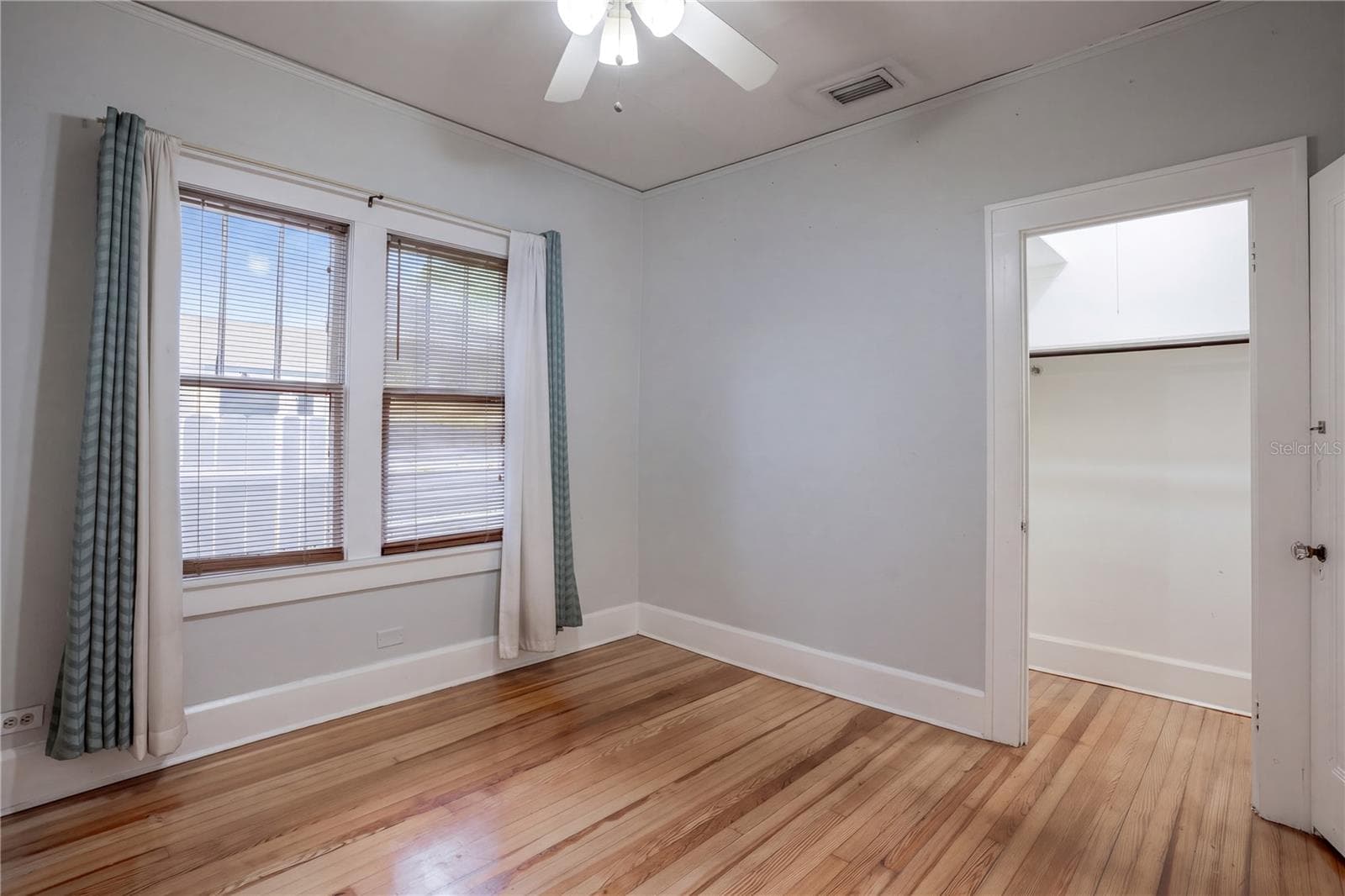Single Family Residence at 1330 21ST AVE N, ST PETERSBURG, photo 18 of 20