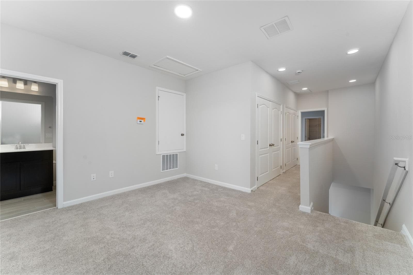 Townhouse at 4656 CAMPSITE LOOP, ORLANDO, photo 9 of 25