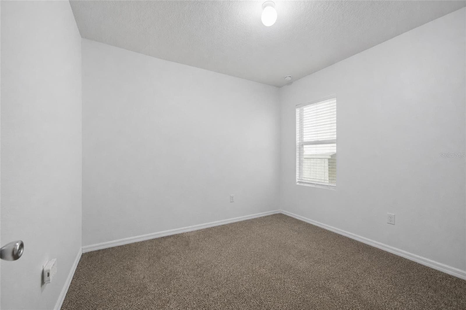 Single Family Residence at 8204 PELICAN REED CIR, WESLEY CHAPEL, photo 19 of 32
