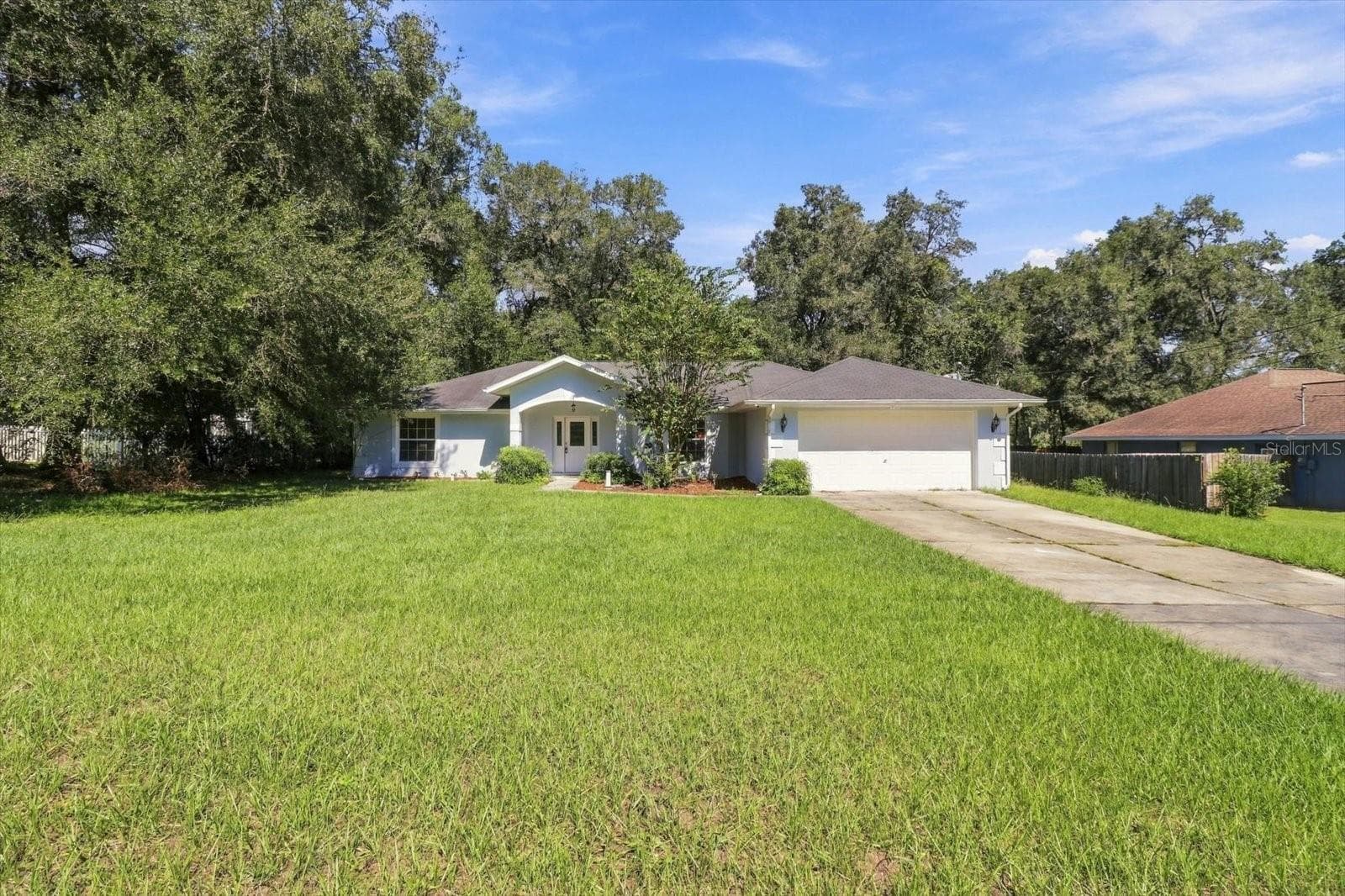 3075 E CROWN DR