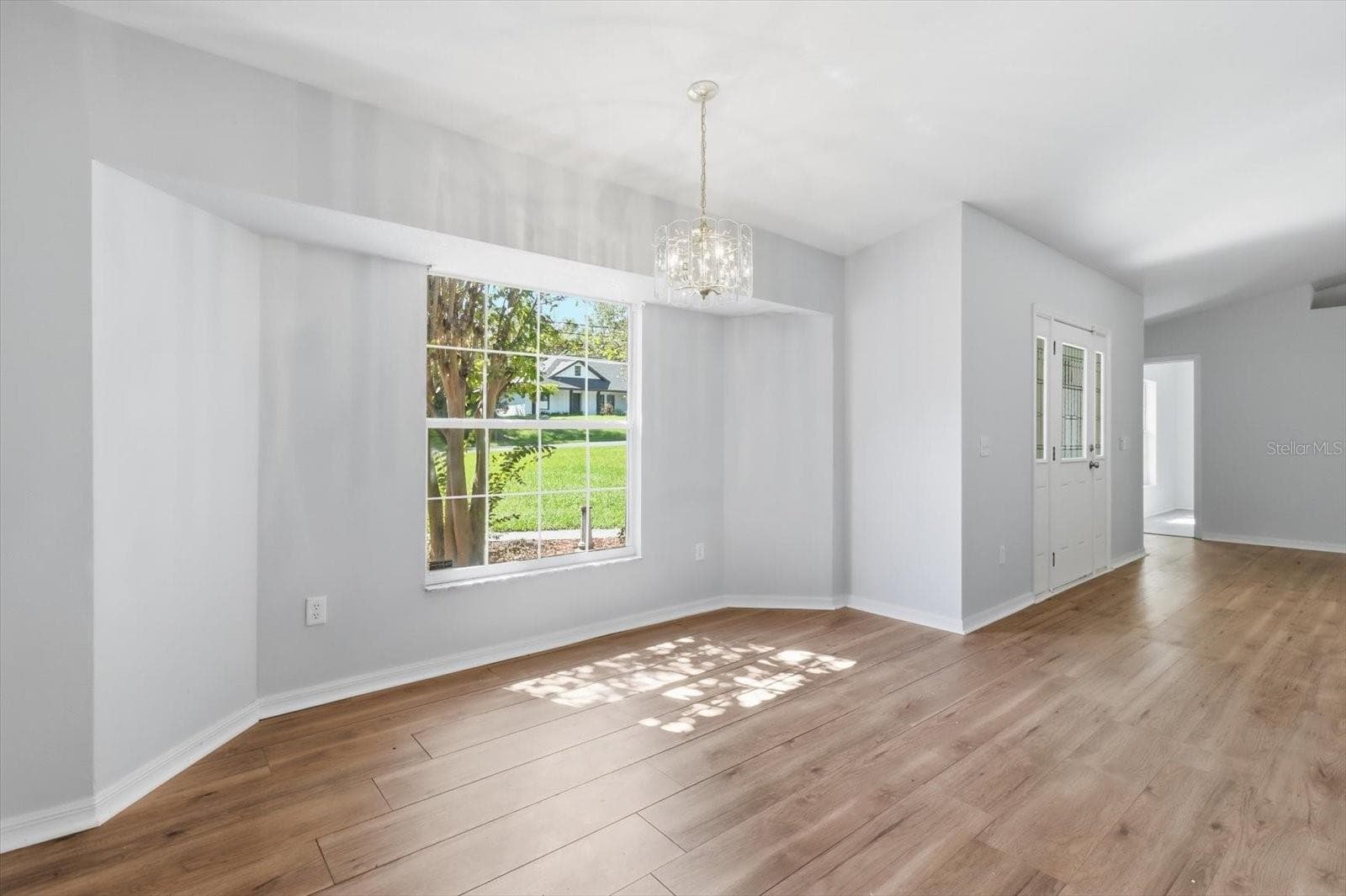 Single Family Residence at 3075 E CROWN DR, INVERNESS, photo 9 of 42
