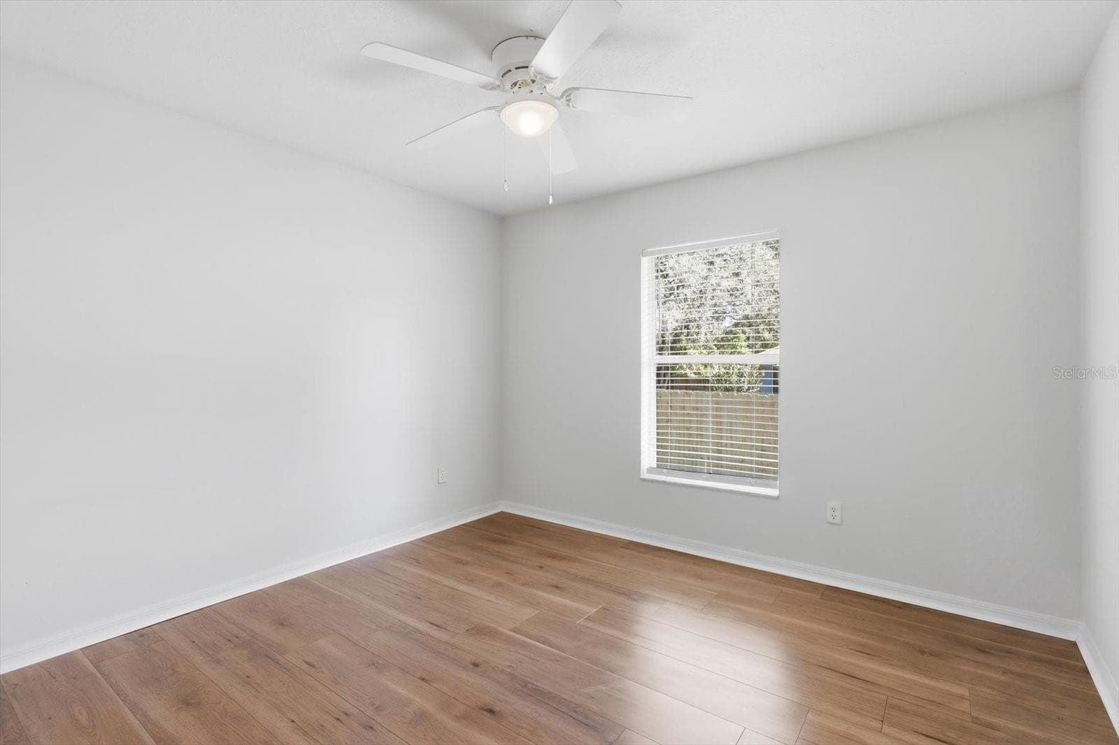 Single Family Residence at 3075 E CROWN DR, INVERNESS, photo 26 of 42