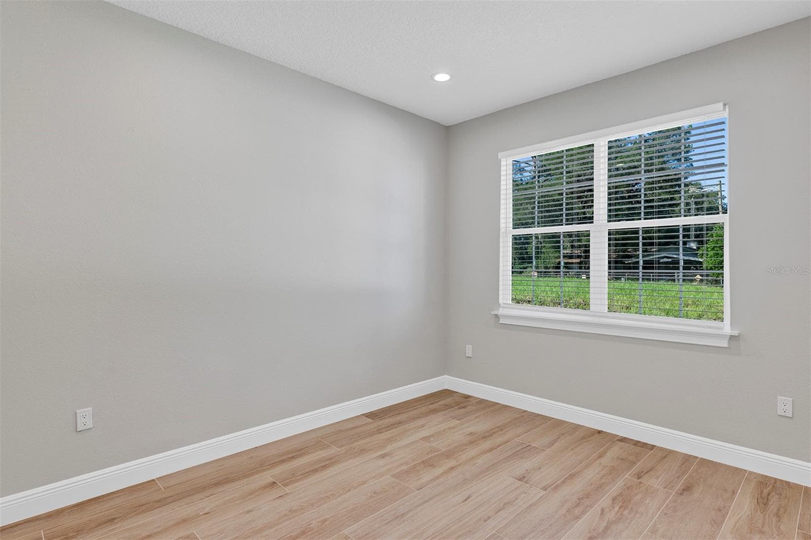Single Family Residence at 13875 SE 53RD TER, SUMMERFIELD, photo 12 of 40