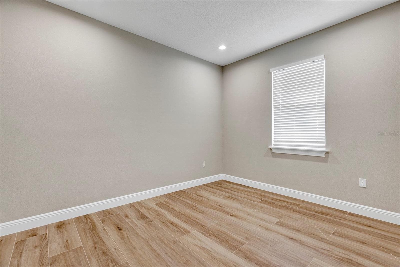 Single Family Residence at 13875 SE 53RD TER, SUMMERFIELD, photo 14 of 40