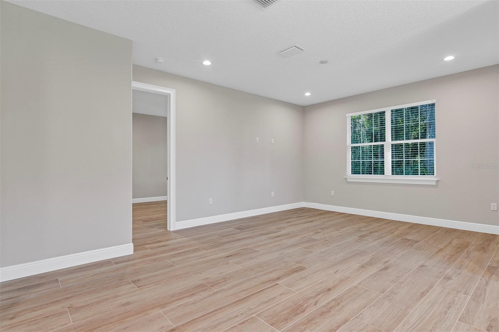 Single Family Residence at 13875 SE 53RD TER, SUMMERFIELD, photo 31 of 40