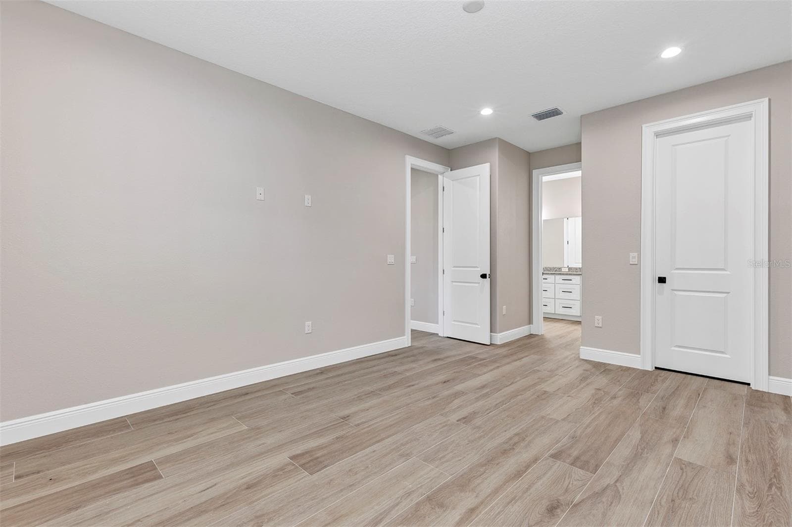 Single Family Residence at 13875 SE 53RD TER, SUMMERFIELD, photo 35 of 40