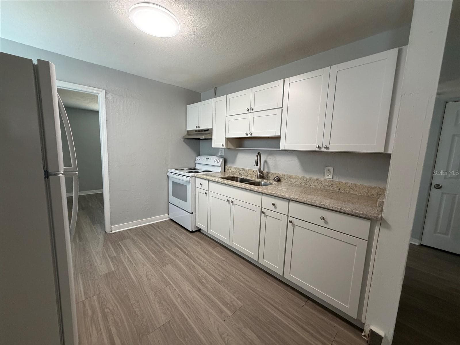 Single Family Residence at 2935 DR MARTIN LUTHER KING JR ST S, ST PETERSBURG, photo 5 of 19