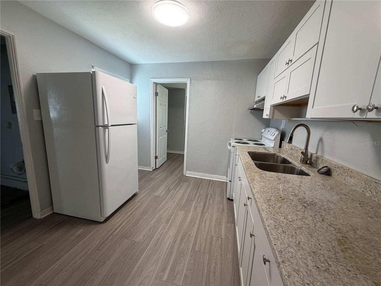 Single Family Residence at 2935 DR MARTIN LUTHER KING JR ST S, ST PETERSBURG, photo 6 of 19