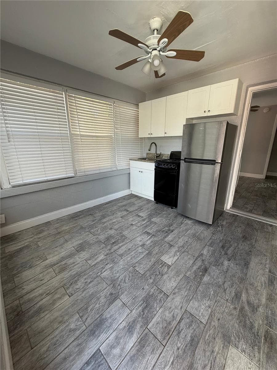 Multi-Family 5+ at 649 7TH AVE N, ST PETERSBURG, photo 18 of 56