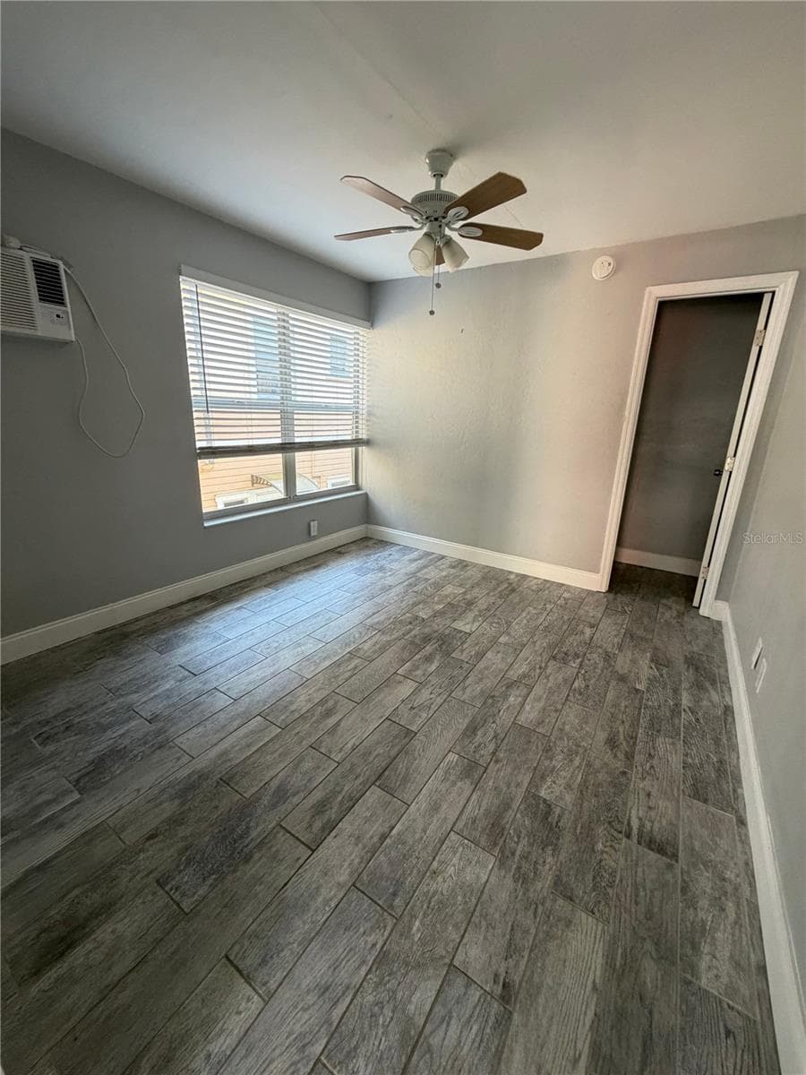 Multi-Family 5+ at 649 7TH AVE N, ST PETERSBURG, photo 20 of 56