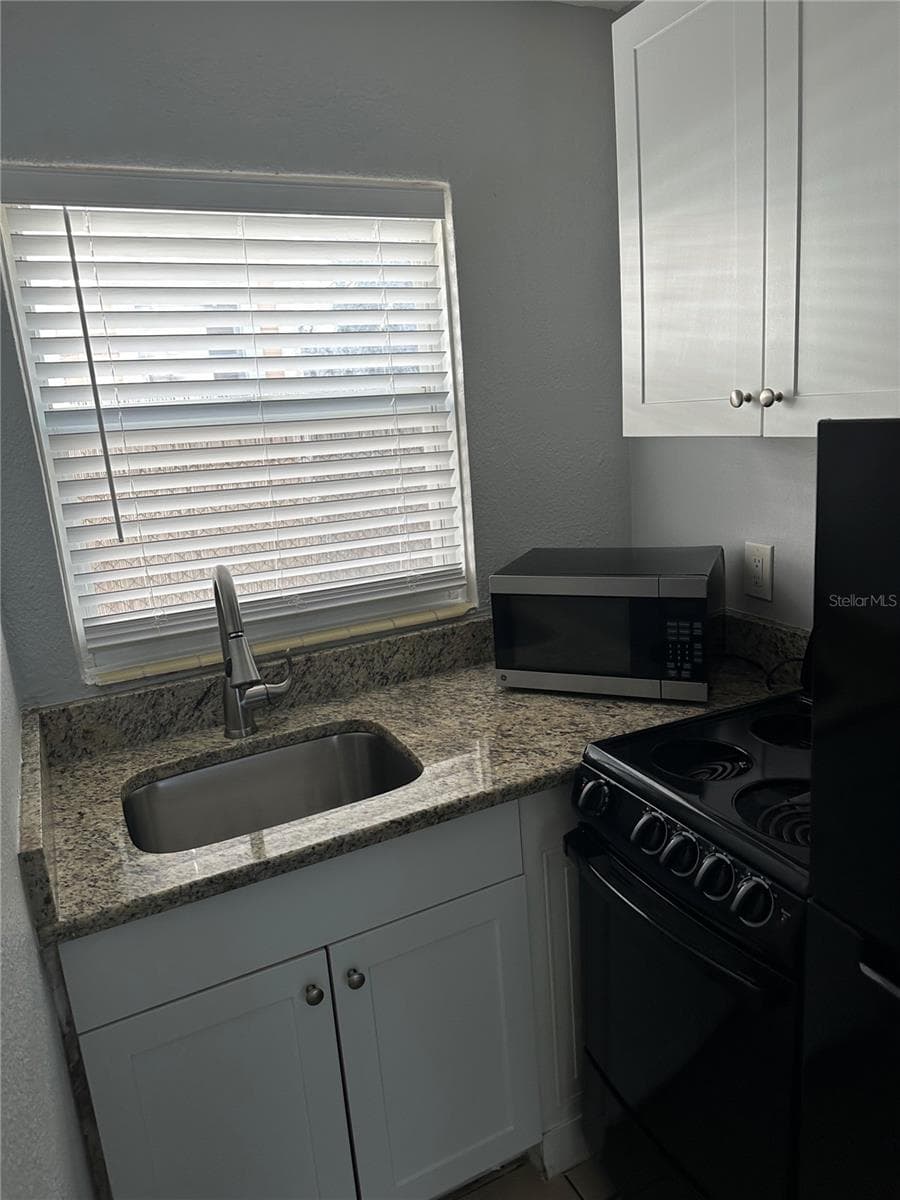 Multi-Family 5+ at 649 7TH AVE N, ST PETERSBURG, photo 41 of 56