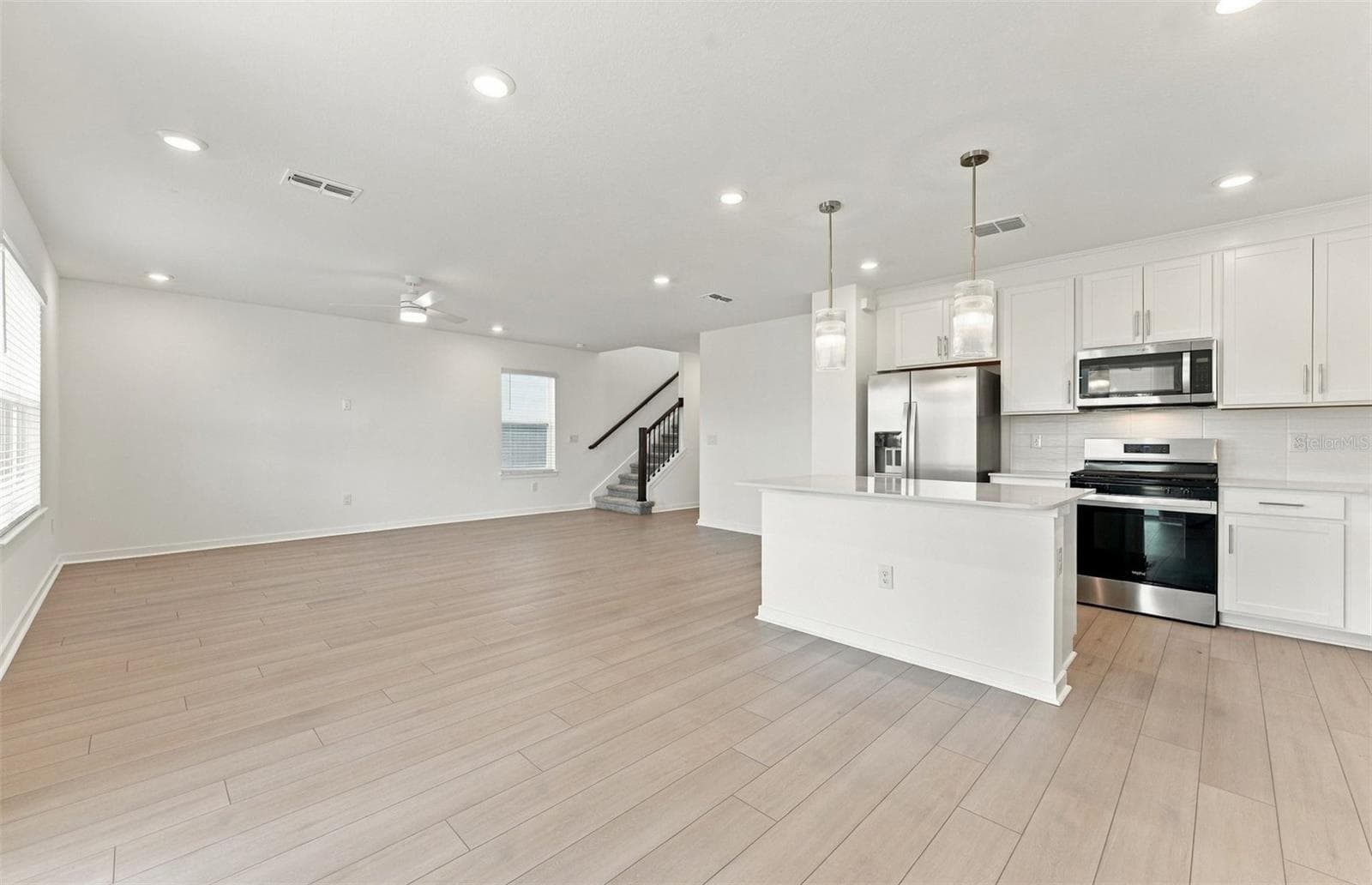 Cafe Area - 9748 CRESCENT MOON DR, RIVERVIEW