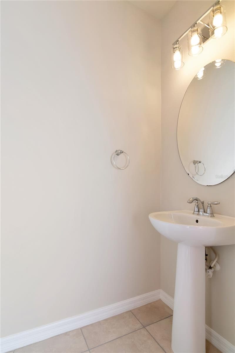Townhouse at 5368 SYLVESTER LOOP, TAMPA, photo 32 of 56