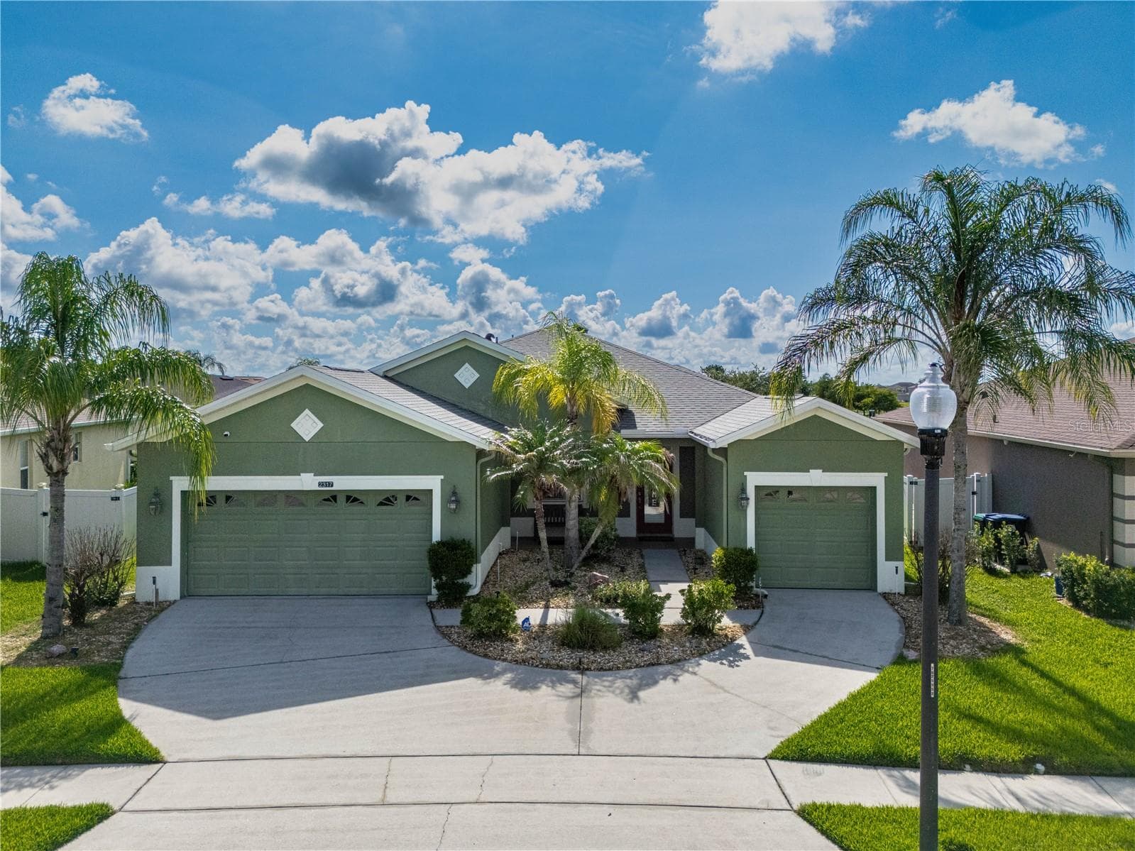 Single Family Residence at 2317 CROSSTON CIR, ORLANDO, photo 6 of 112