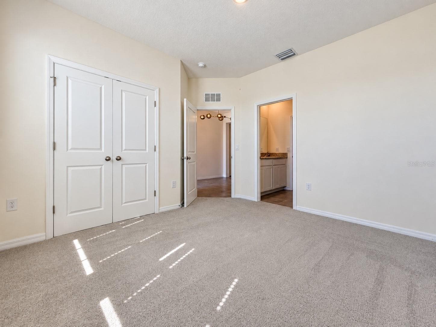 Single Family Residence at 5811 SW 80TH LN, OCALA, photo 10 of 95